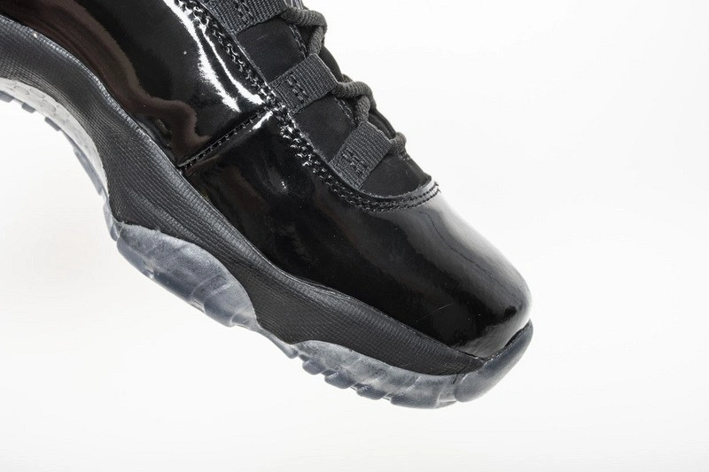 Air Jordan 11 Retro Cap and Gown 378037-005