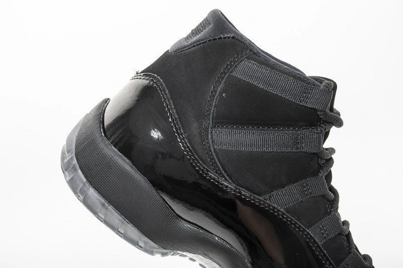 Air Jordan 11 Retro Cap and Gown 378037-005