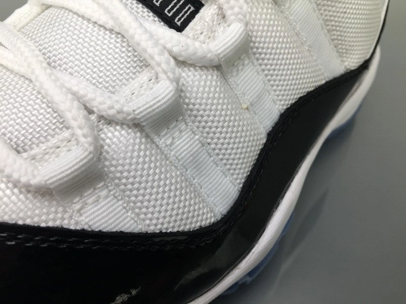 Air Jordan 11 Retro Low concord  528895-153