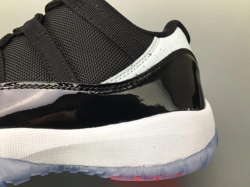 Air Jordan 11 Retro Low infrared 23 528895-023
