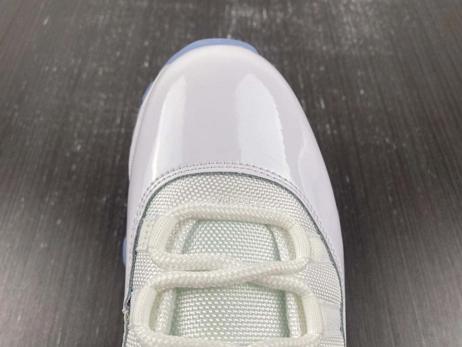 Air Jordan 11 Retro 'Silver Anniversary'   408201-101