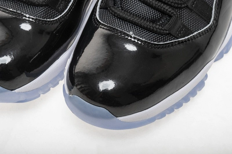 Air Jordan 11 Retro 'Space Jam' 2016 378037-003