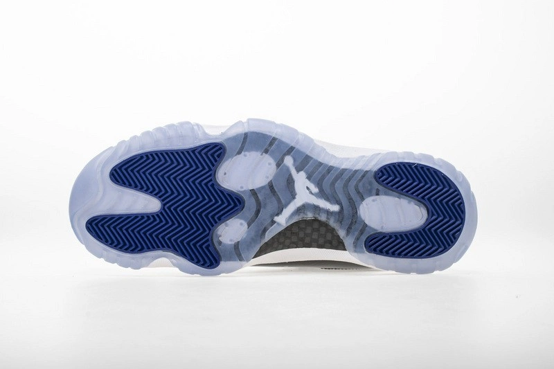 Air Jordan 11 Retro 'Space Jam' 2016 378037-003