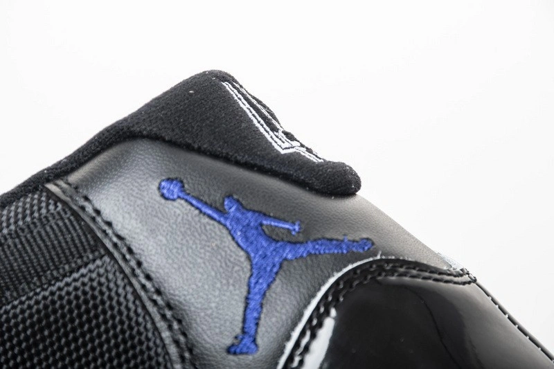 Air Jordan 11 Retro 'Space Jam' 2016 378037-003