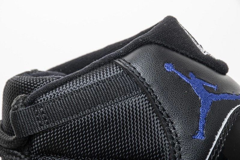 Air Jordan 11 Retro 'Space Jam' 2016 378037-003