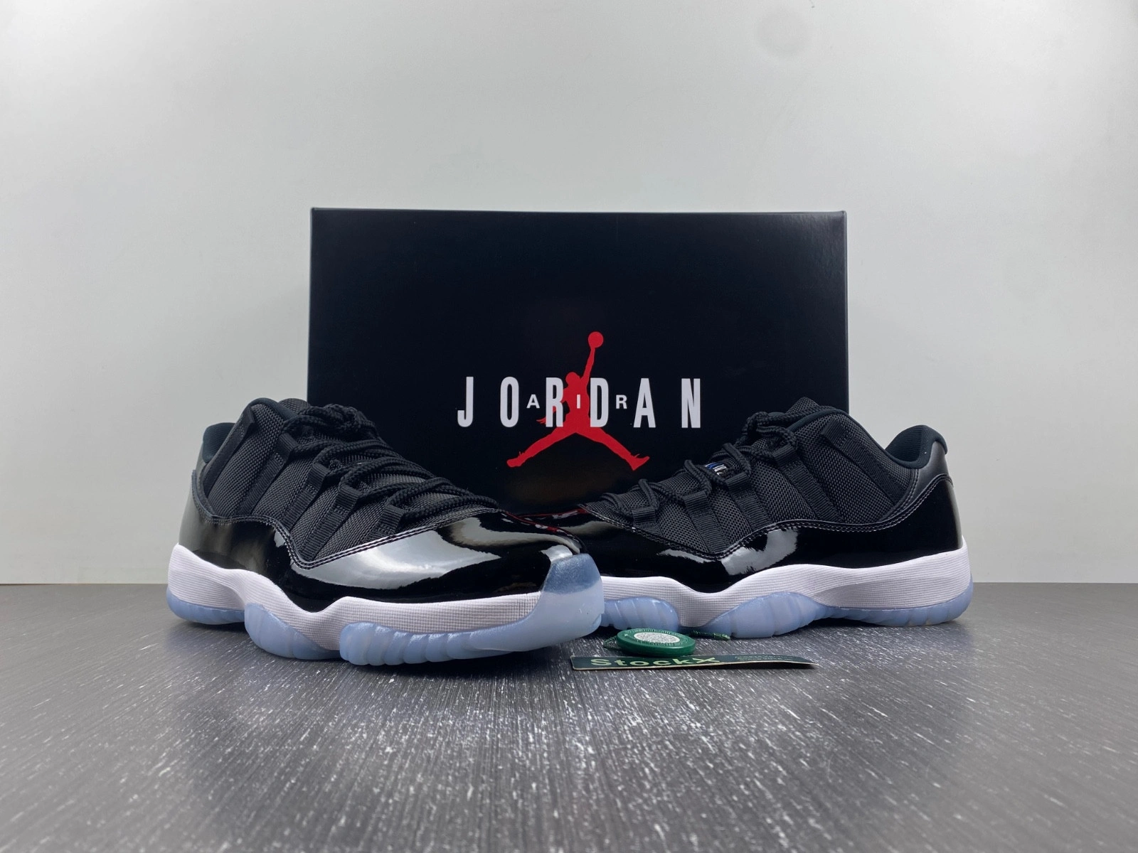 Air Jordan 11 “Space Jam  FV5104-004