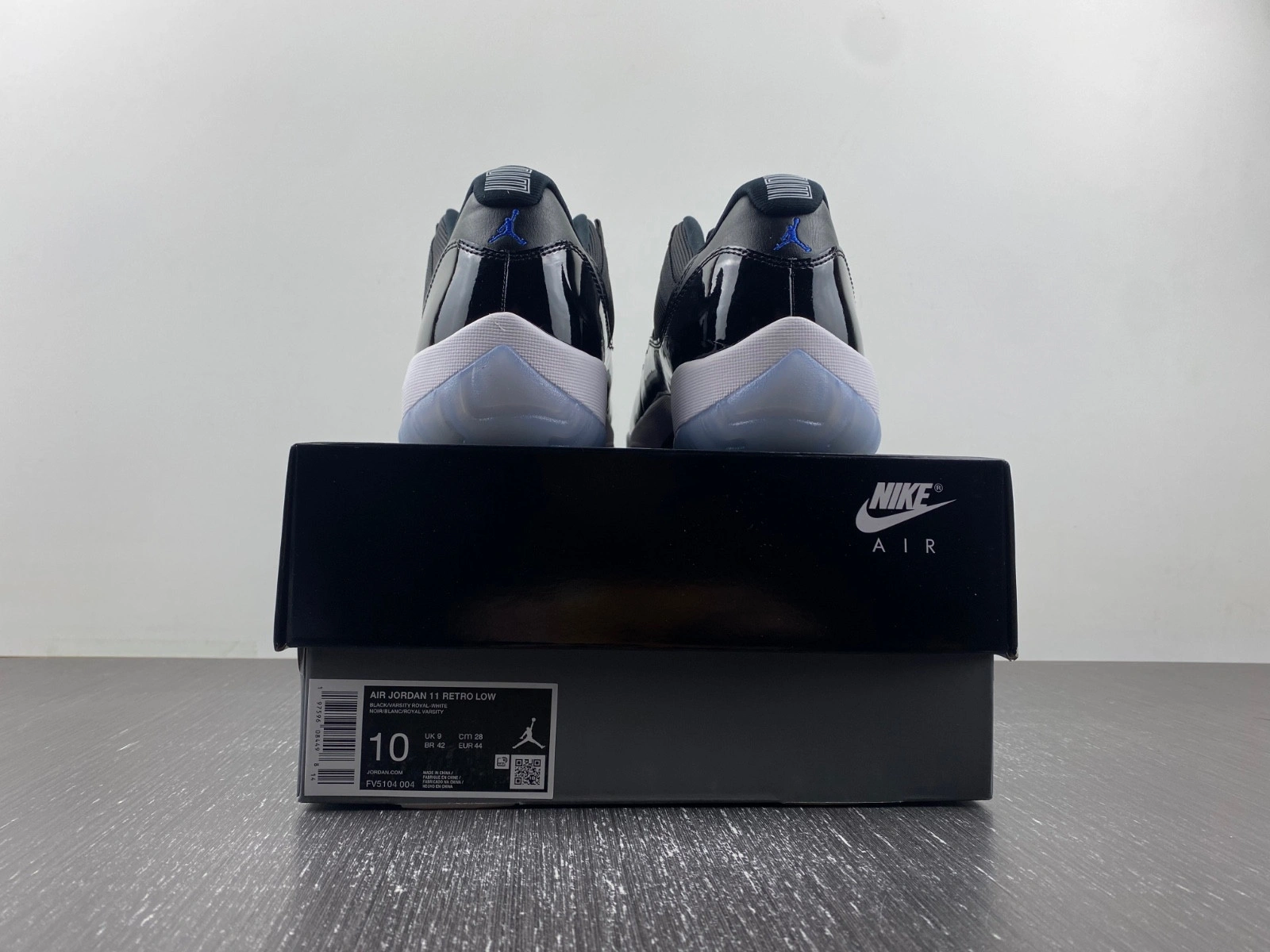 Air Jordan 11 “Space Jam  FV5104-004