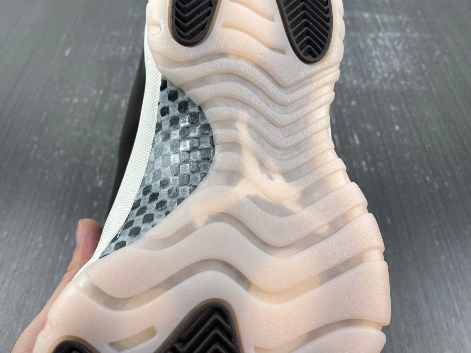 Air Jordan 11 WMNS 