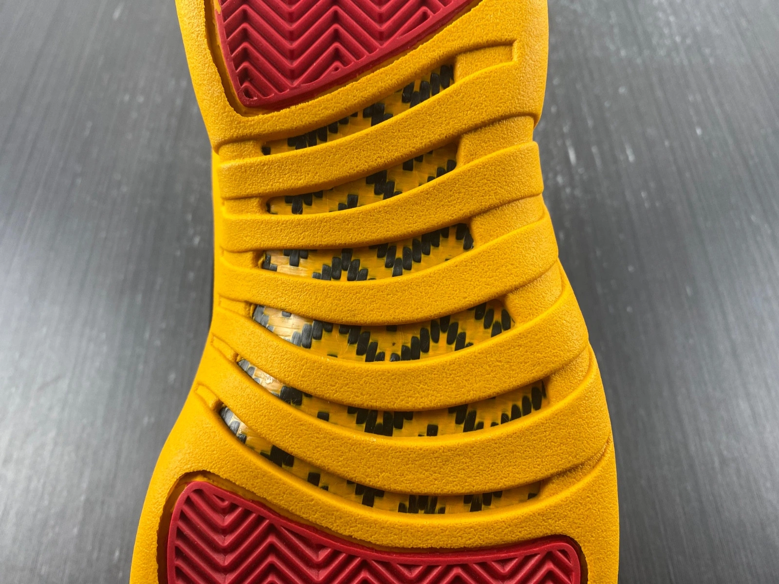 Air Jordan 12 “25 Years in China DR8887-100