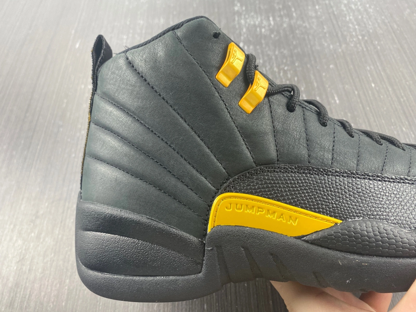 Air Jordan 12 “Black Taxi”  CT8013-071