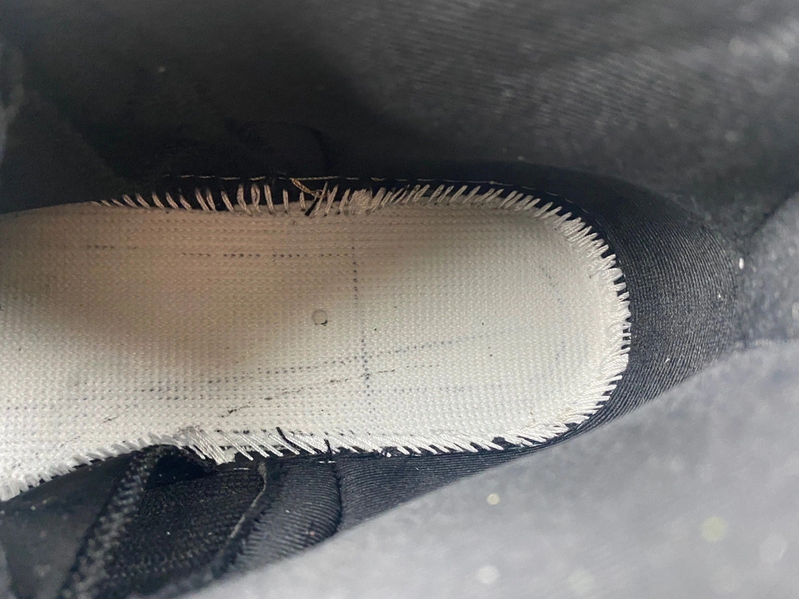 Air Jordan 12 “Black Taxi”  CT8013-071