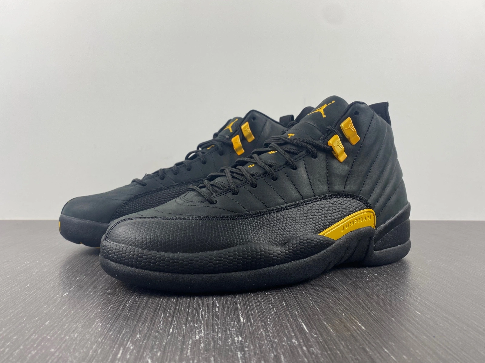 Air Jordan 12 “Black Taxi”  CT8013-071