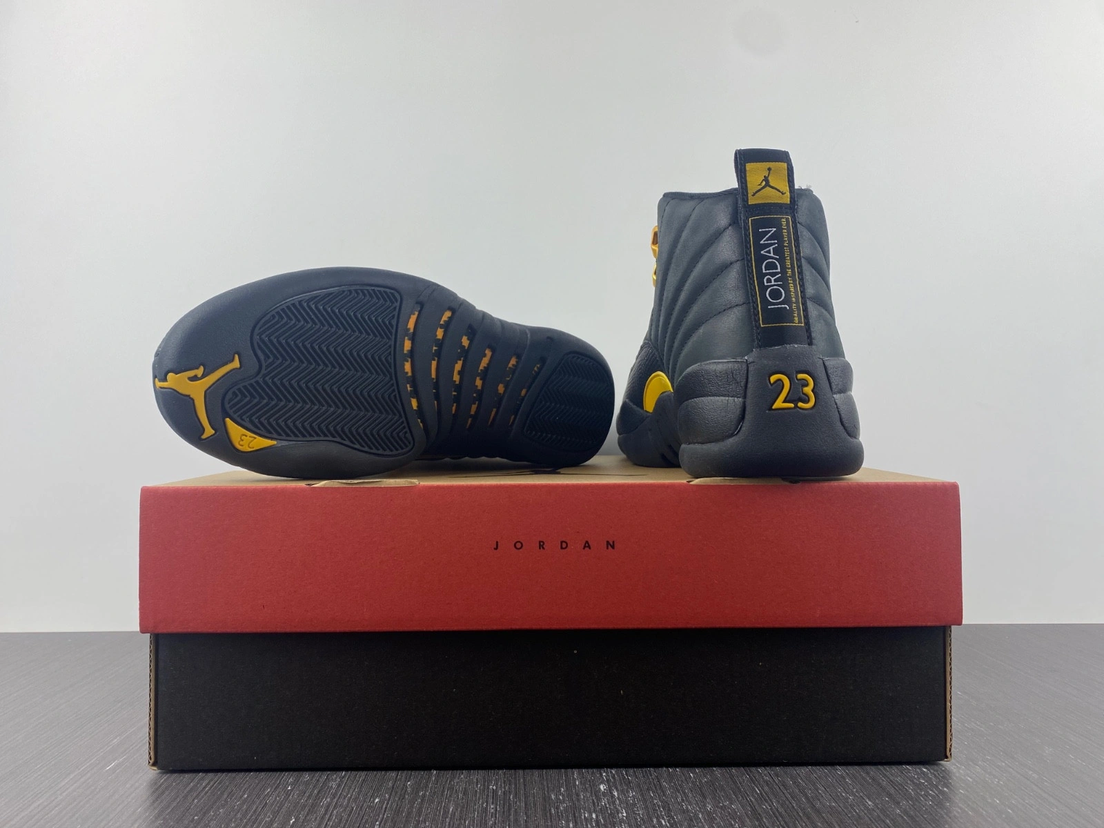 Air Jordan 12 “Black Taxi”  CT8013-071