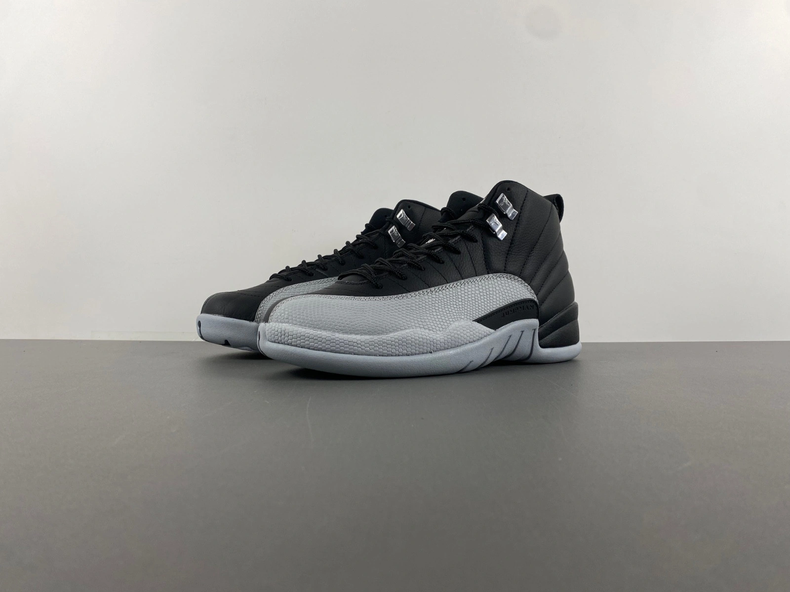 Air Jordan 12 Black Wolf Grey - Sep 2024 - CT8013-010