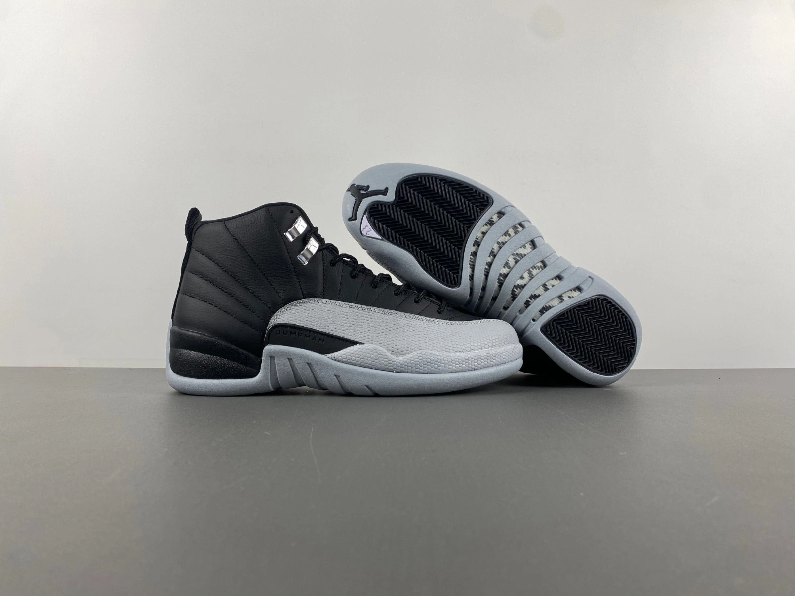 Air Jordan 12 Black Wolf Grey - Sep 2024 - CT8013-010