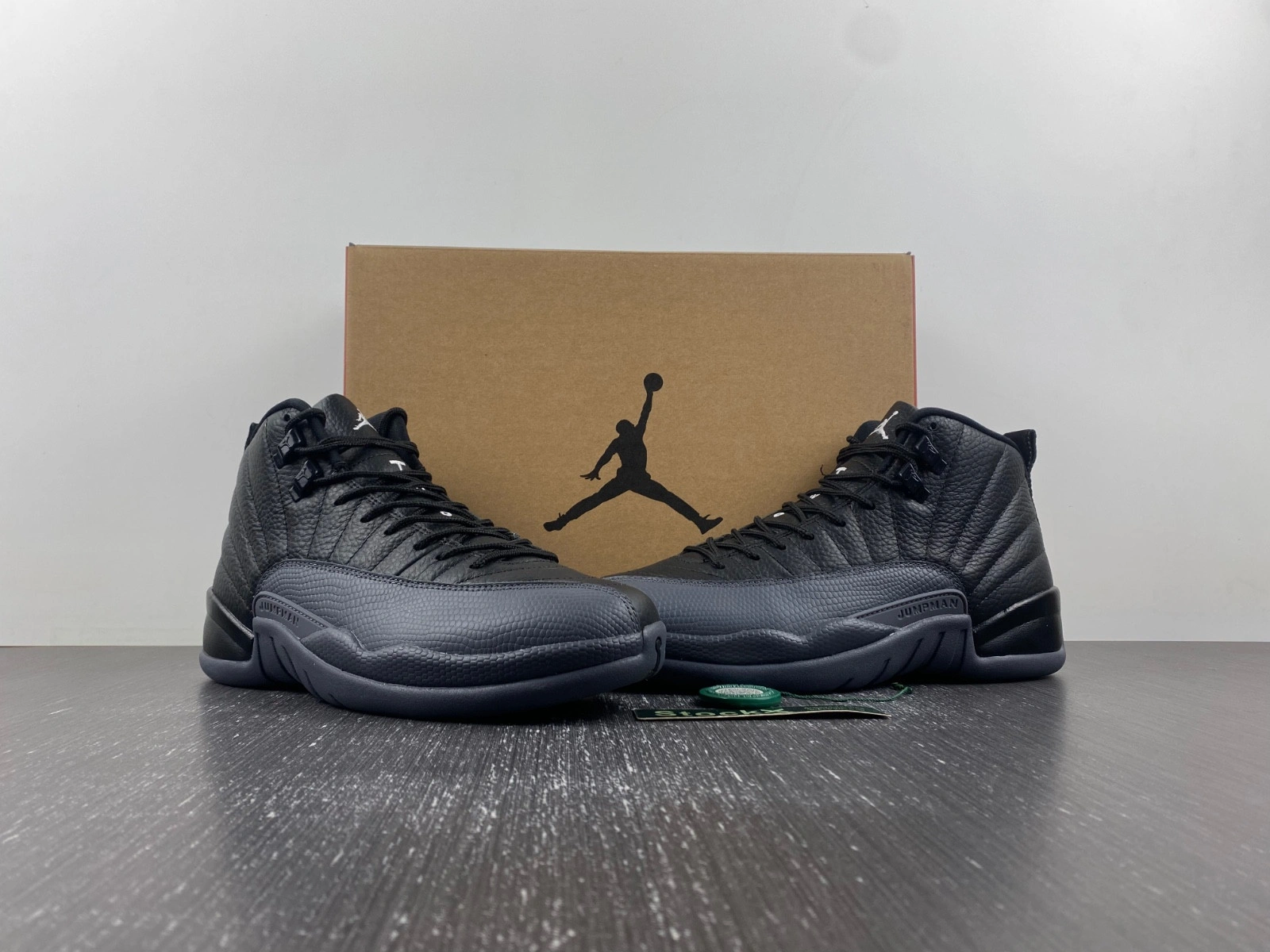 Air Jordan 12 Black Wolf Grey CT8013-019