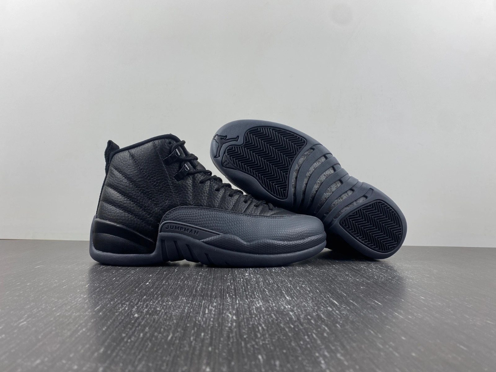 Air Jordan 12 Black Wolf Grey CT8013-019