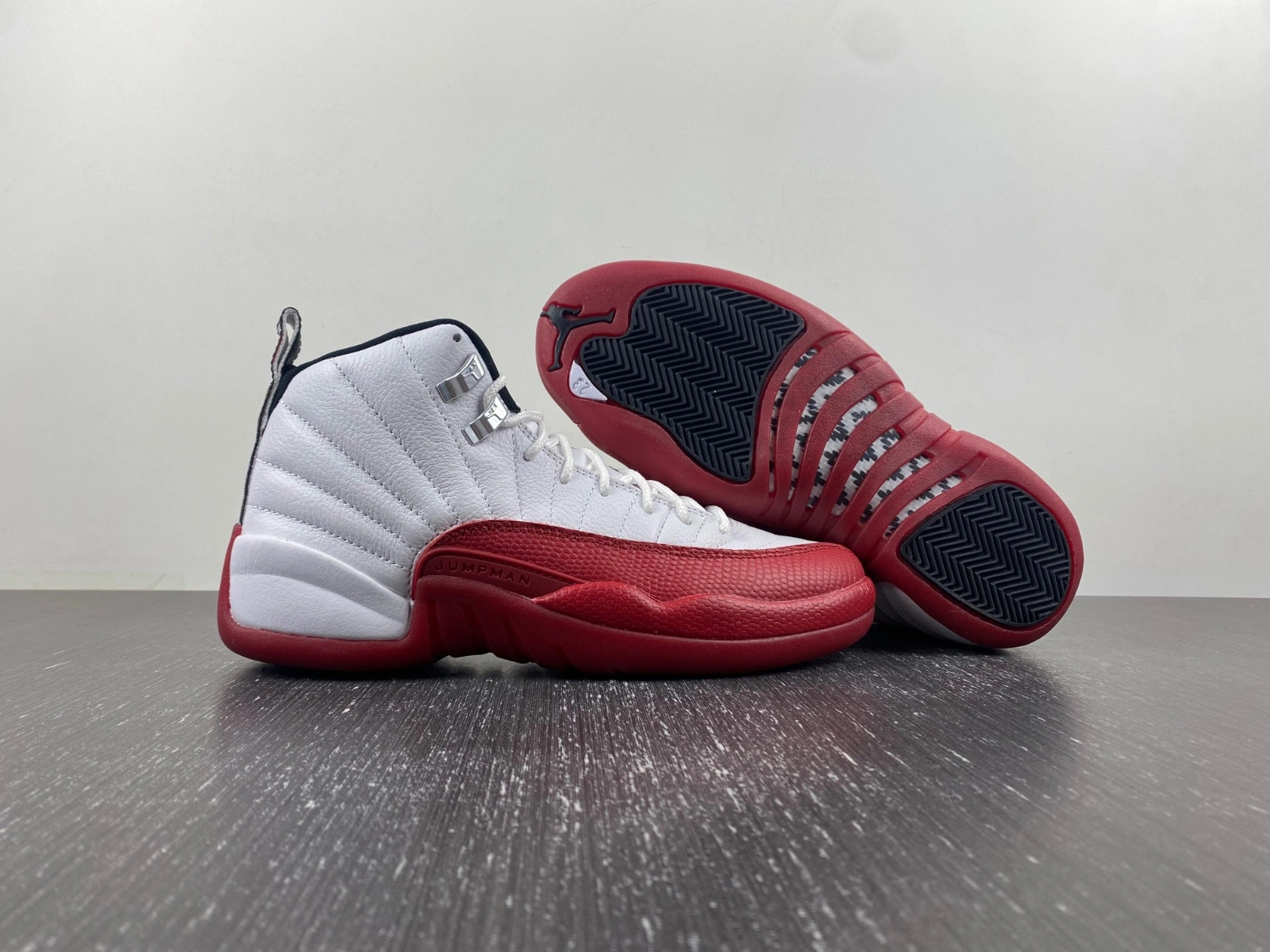 Air Jordan 12 Cherry CT8013-116