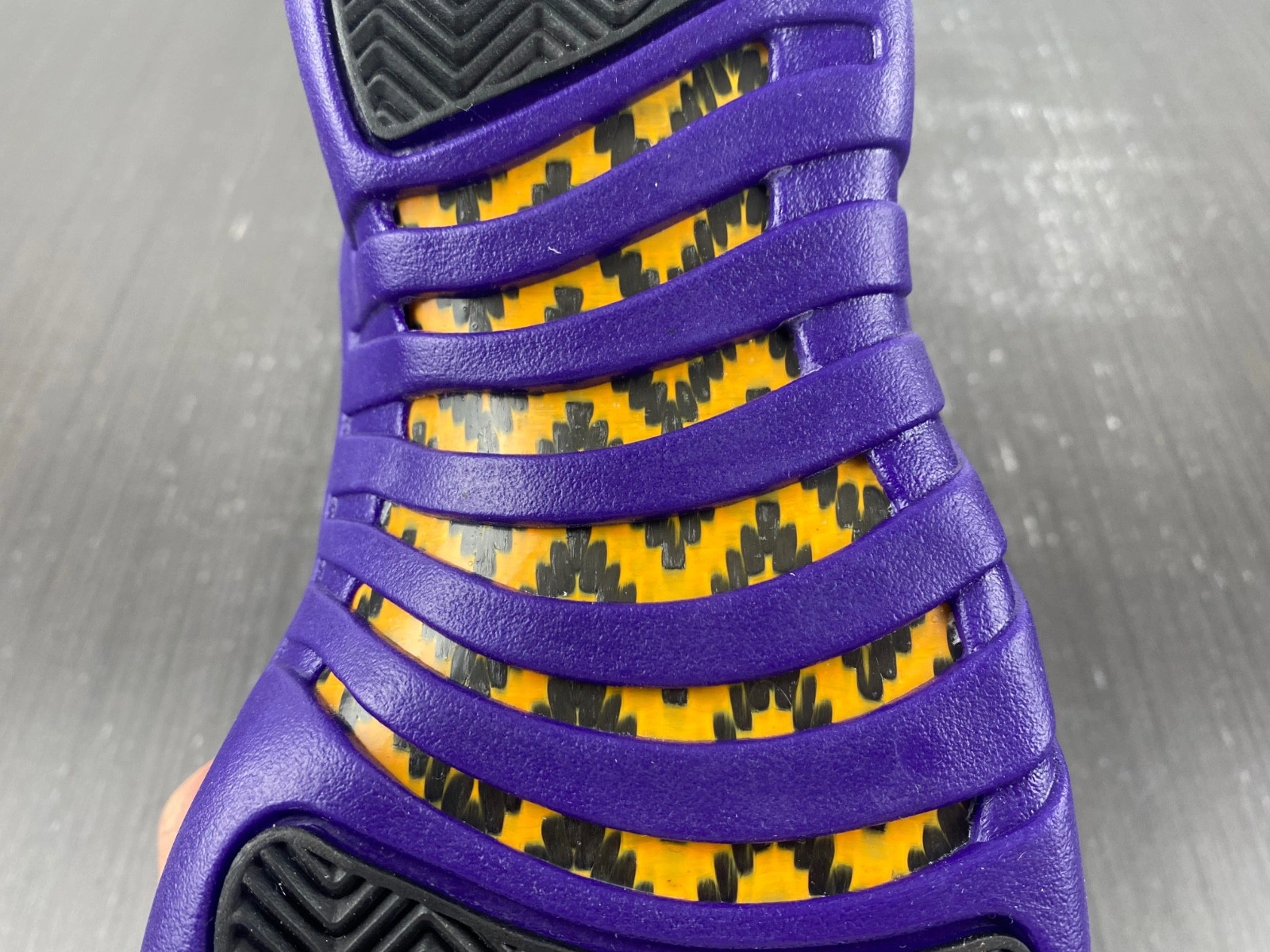 Air Jordan 12 Field Purple CT8013-057