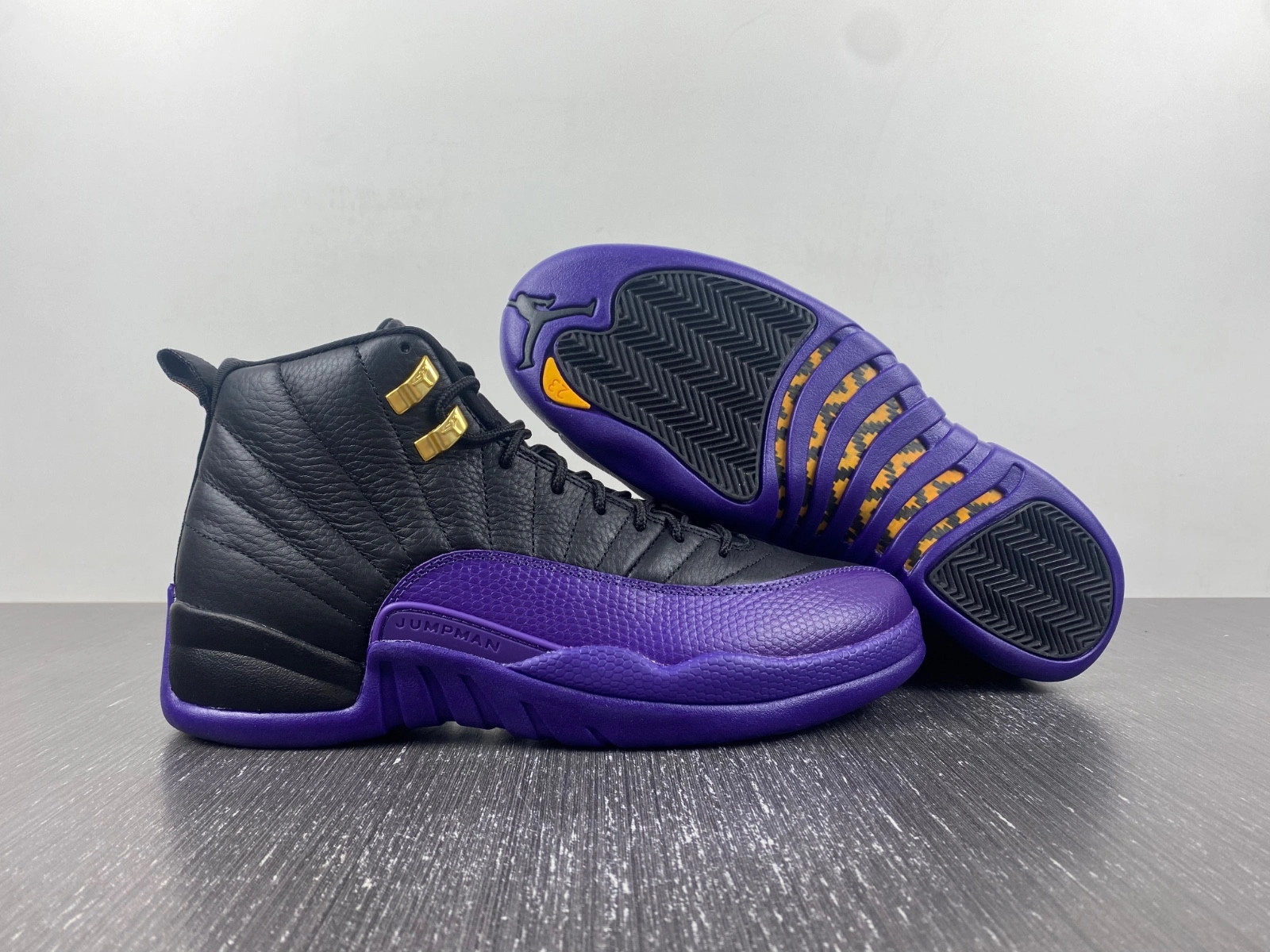 Air Jordan 12 Field Purple CT8013-057