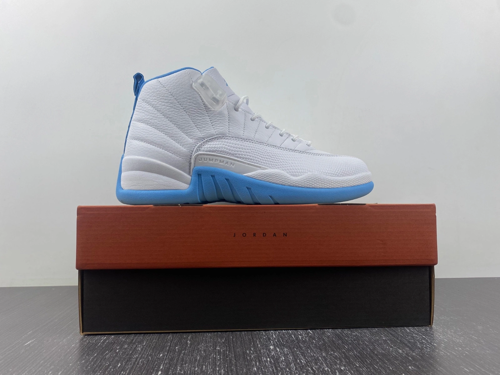 Air Jordan 12 Retro Women’s 'UNC'  308243-142