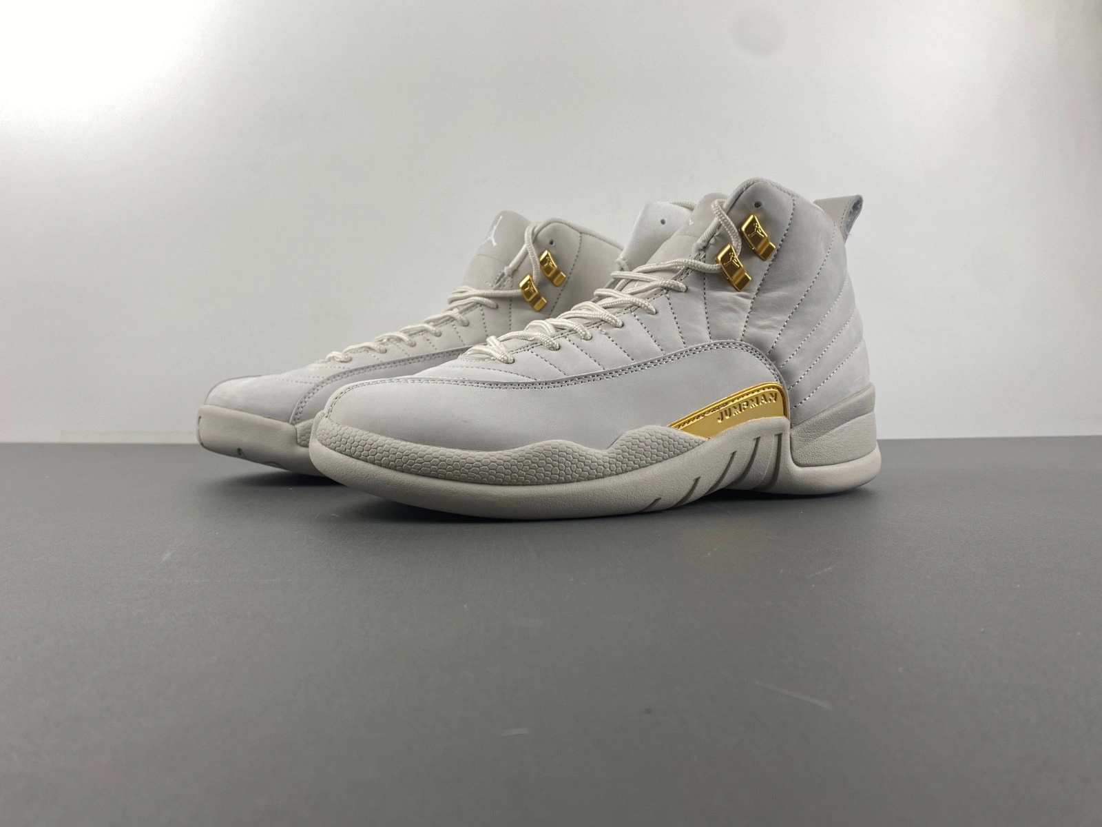 Air Jordan 12 WMNS "Phantom" FD9101-007