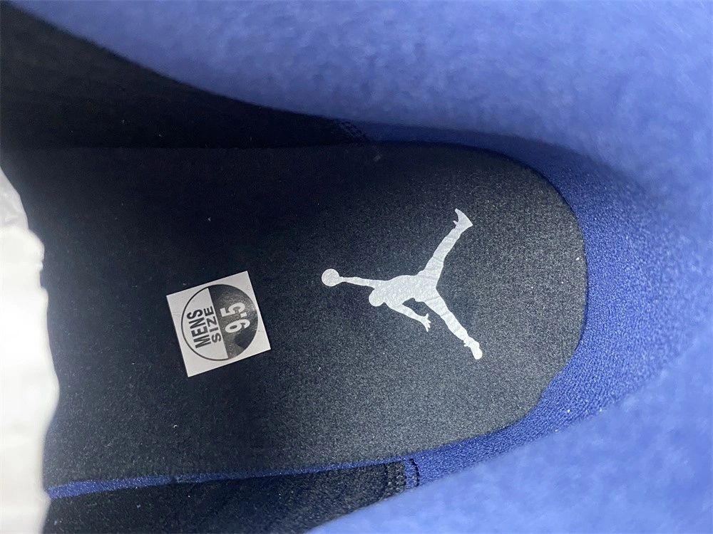 Air Jordan 13 