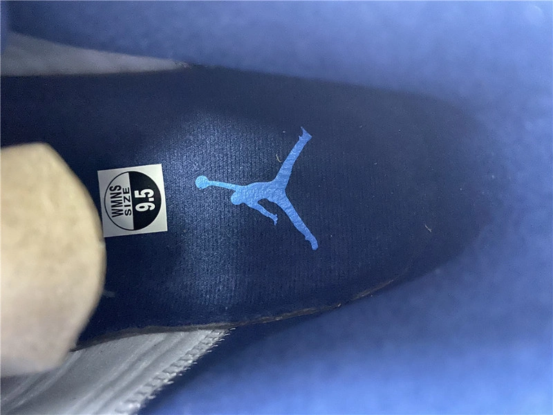 Air Jordan 13 “Flint‘’  414571-404