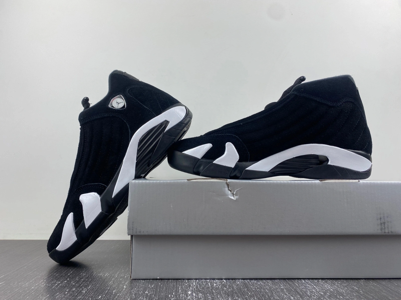 Air Jordan 14 Black White University Red 487471-016