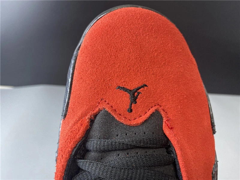 Air Jordan 14 “Ferrari”  654459-670