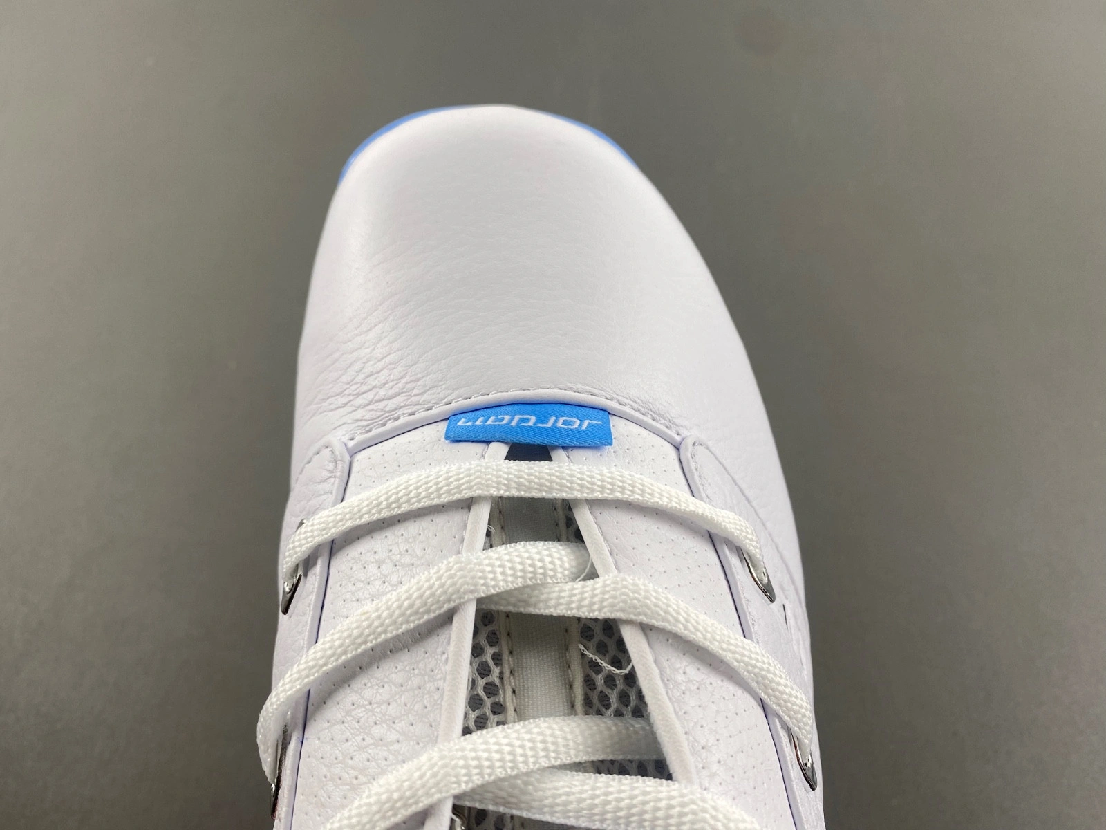 Air Jordan 17 Retro Low SP University Blue FJ0395-101
