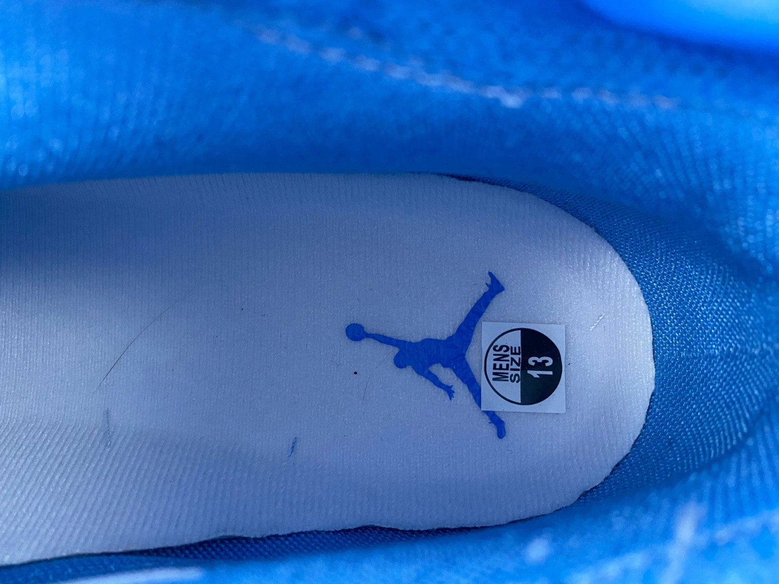 Air Jordan 17 Retro Low SP University Blue FJ0395-101
