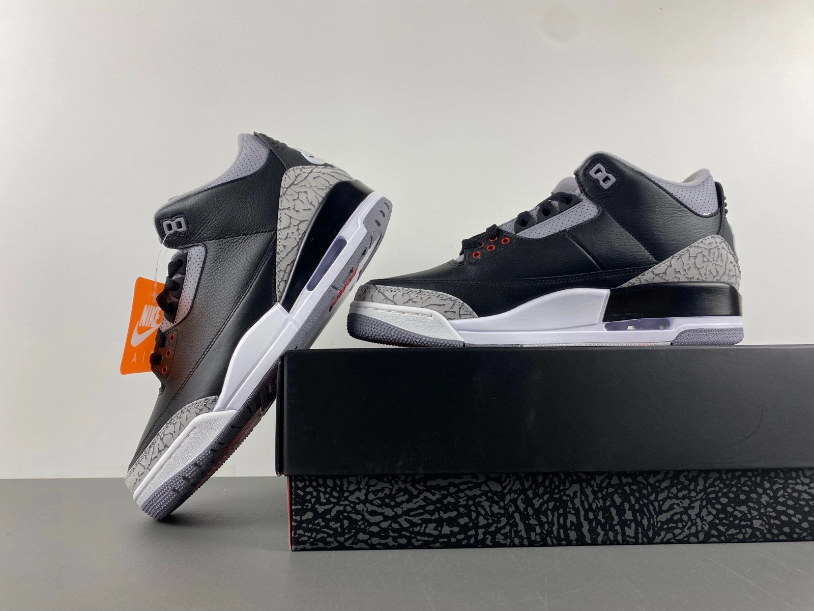 Air Jordan 3 Black Cement 2024 DN3707-010