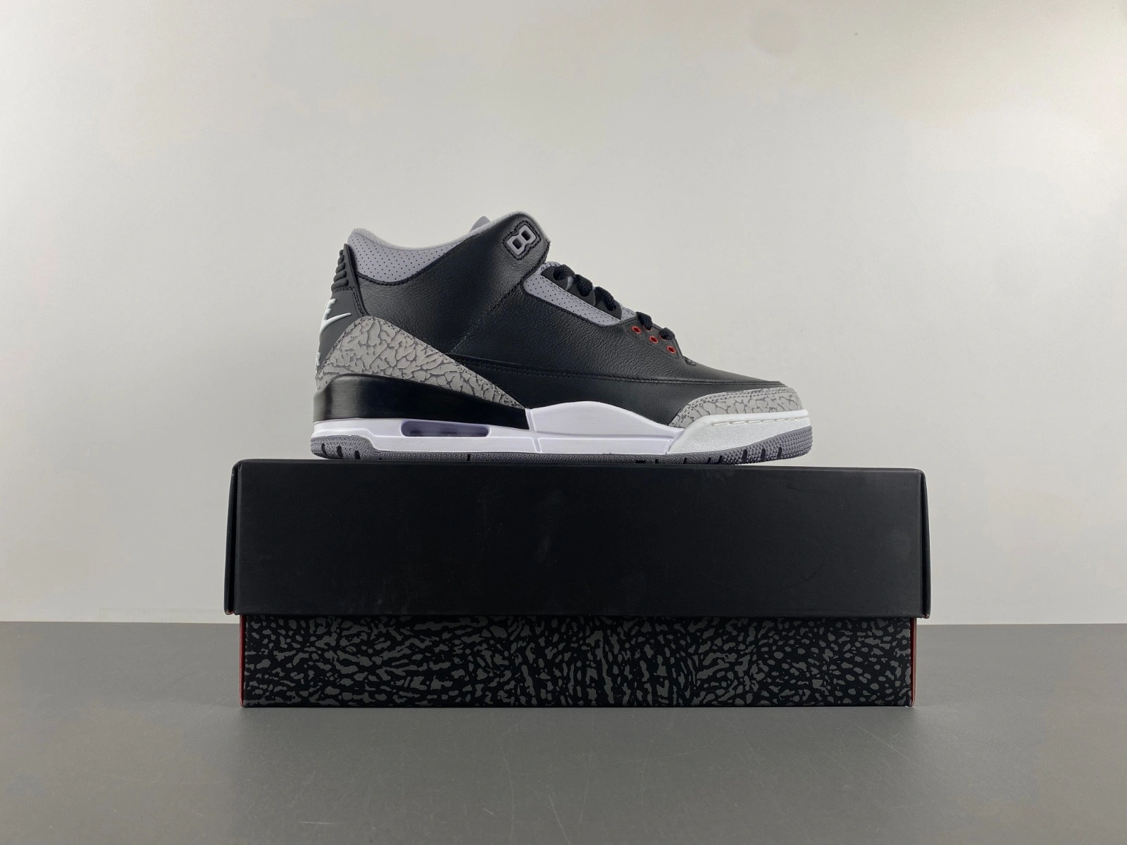 Air Jordan 3 Black Cement 2024 DN3707-010