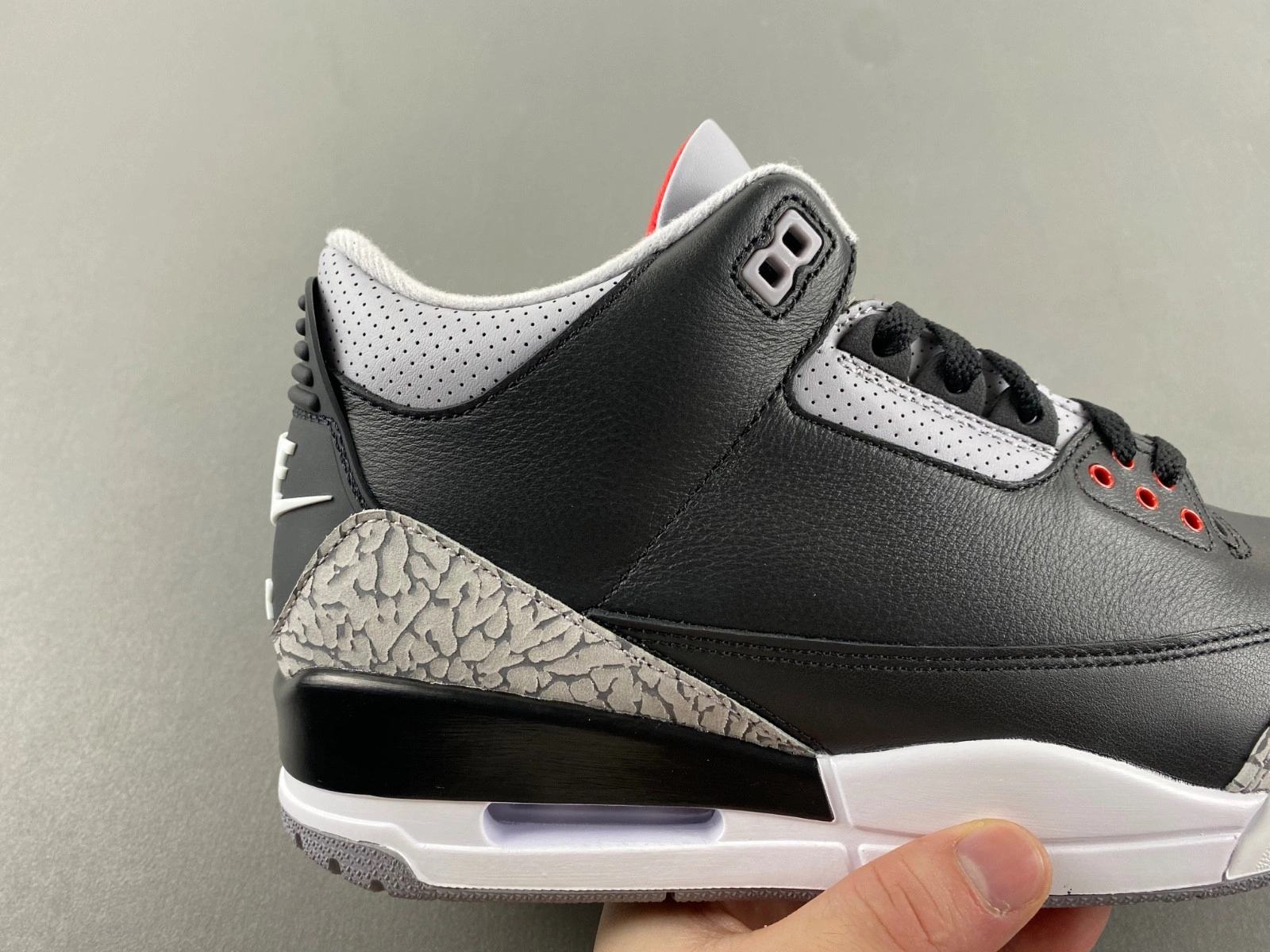 Air Jordan 3 Black Cement 2024 DN3707-010