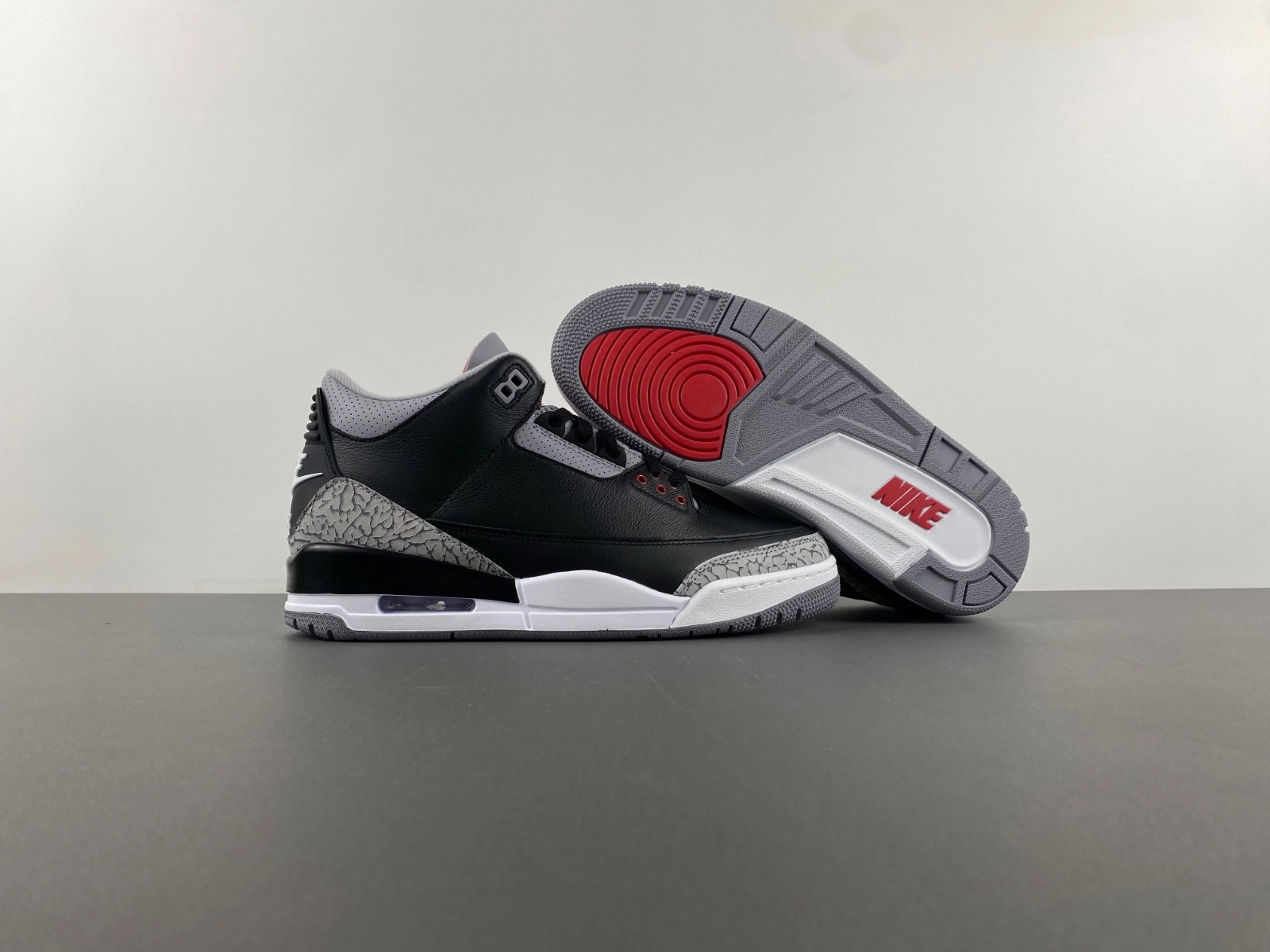 Air Jordan 3 Black Cement 2024 DN3707-010