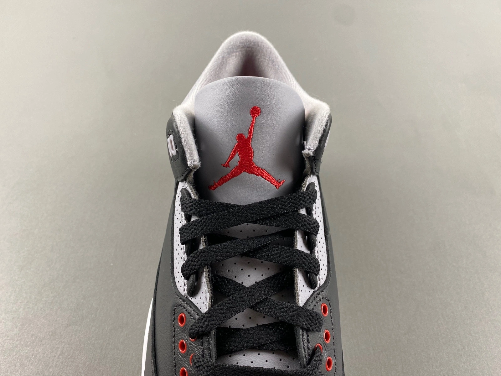 Air Jordan 3 Black Cement 2024 DN3707-010