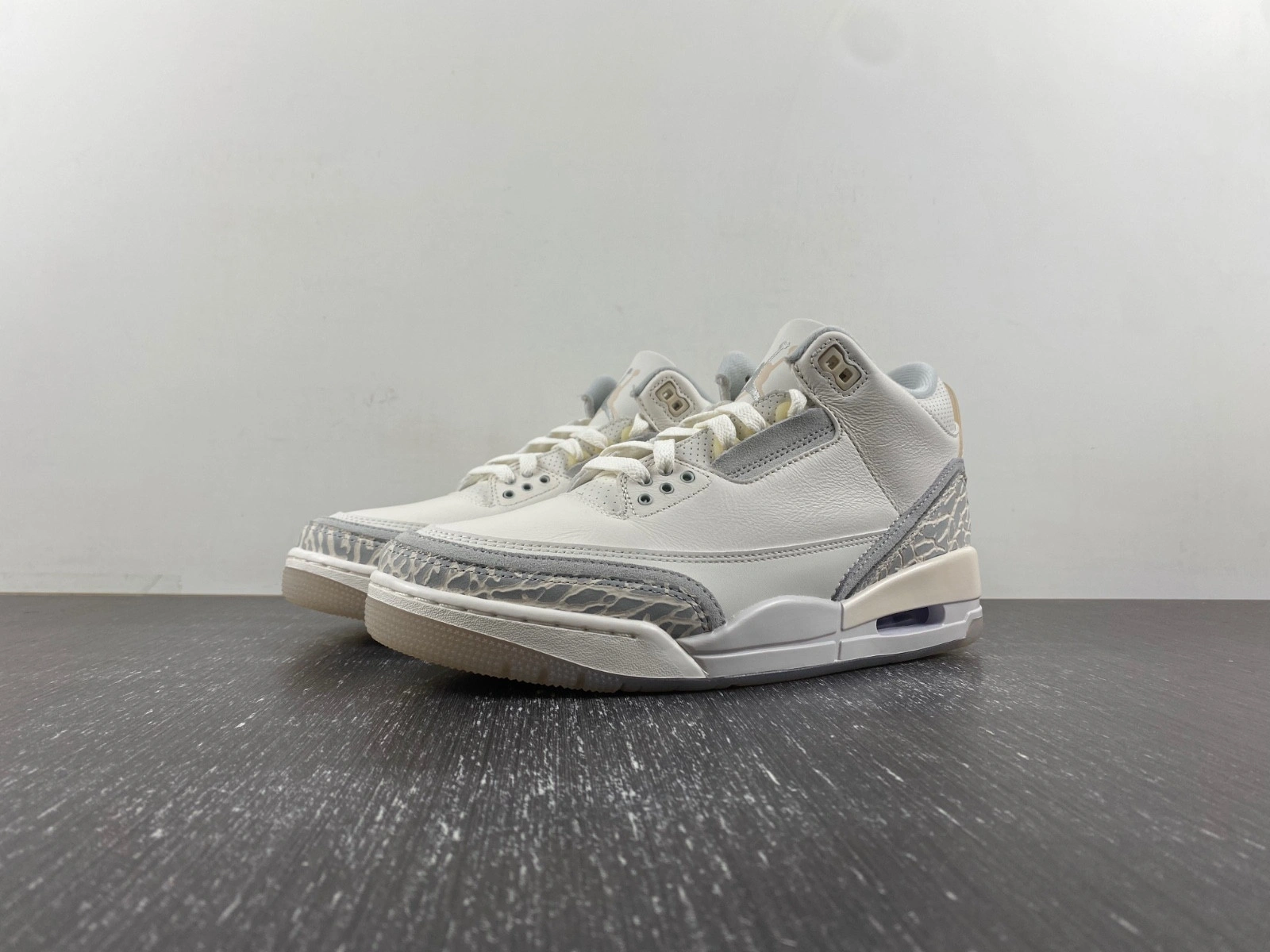 Air Jordan 3 Craft “Ivory”   FJ9479-100