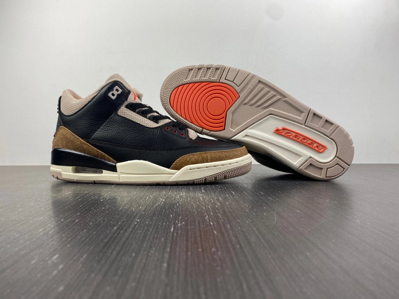 Air Jordan 3 Desert Cement CT8532-008