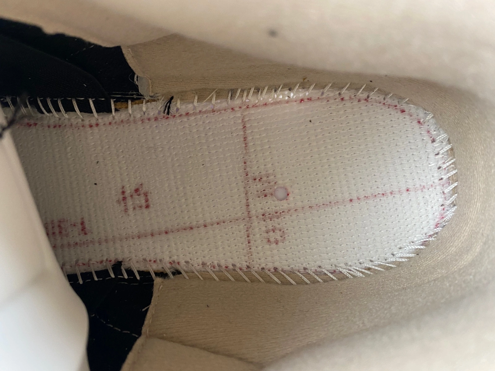 Air Jordan 3 Desert Cement CT8532-008
