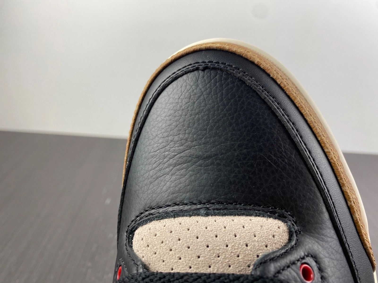 Air Jordan 3 Desert Cement CT8532-008