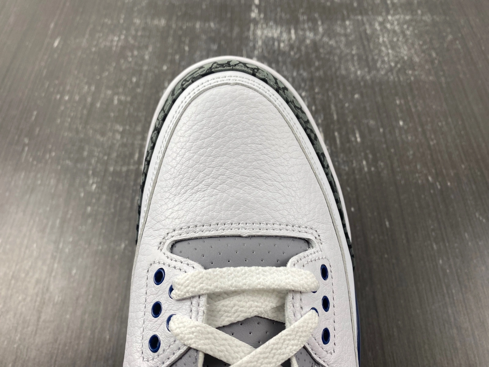 Air Jordan 3 “Midnight Navy”  CT8532-140