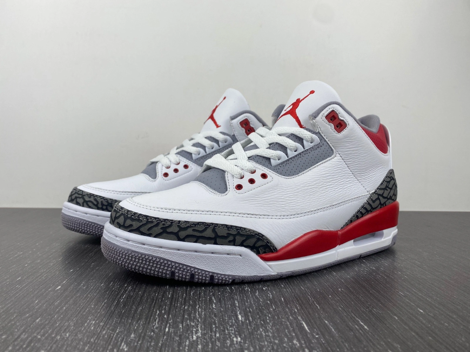 Air Jordan 3 OG Fire Red 2022 DN3707-160