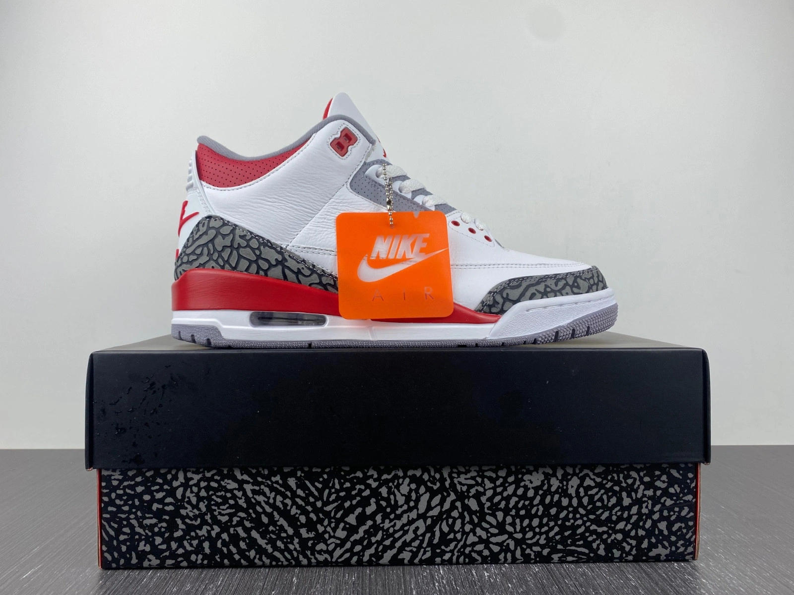 Air Jordan 3 OG Fire Red 2022 DN3707-160