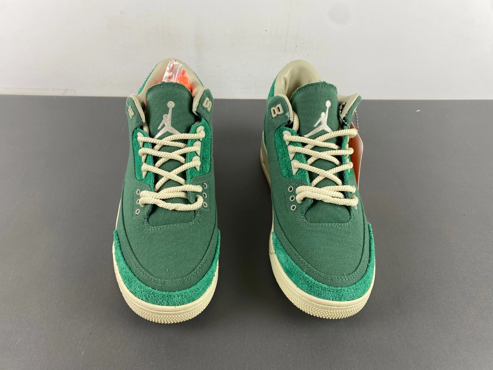 Air Jordan 3 OG SP Nina Chael Abney FZ7974-300