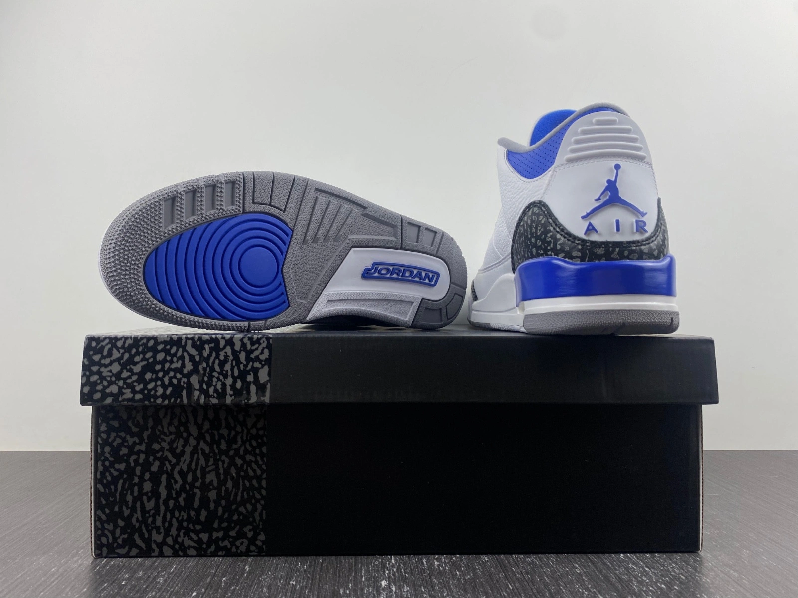 Air Jordan 3 