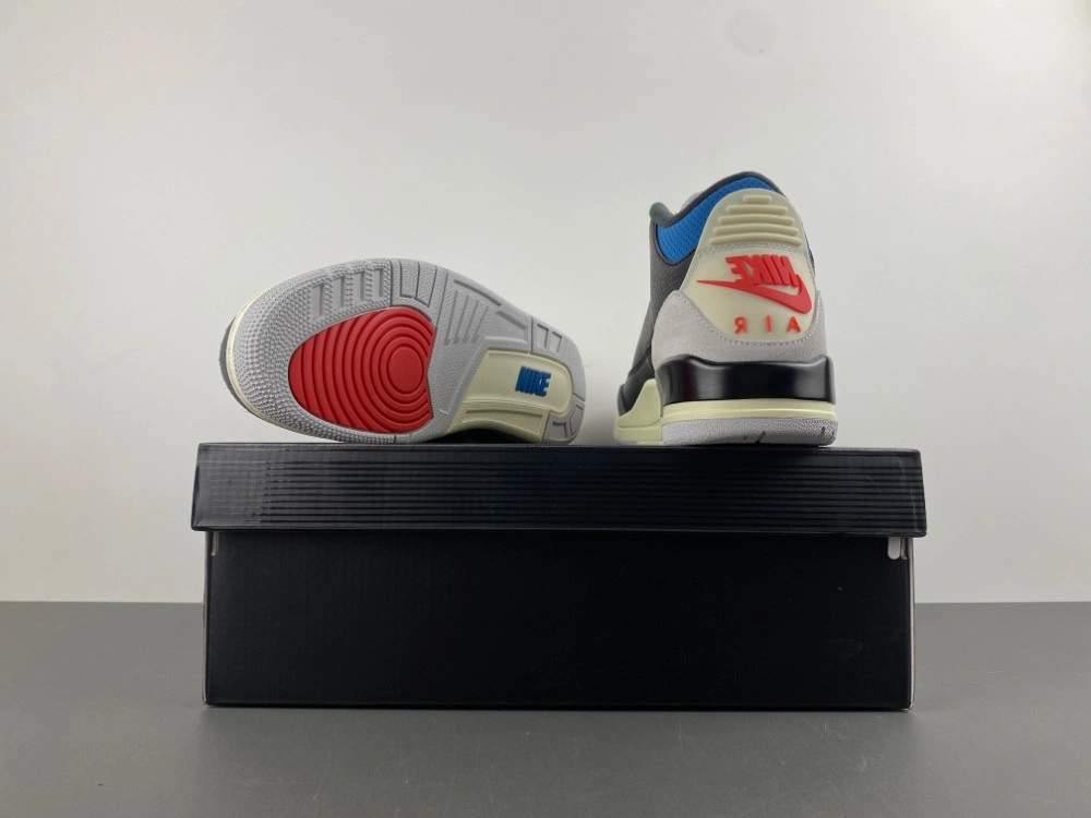Air Jordan 3 