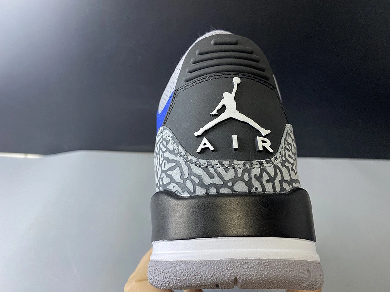 Air Jordan 3 “Varsity Royal”  CT8532-400