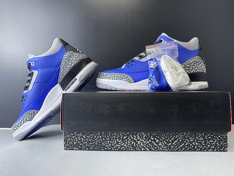 Air Jordan 3 “Varsity Royal”  CT8532-400