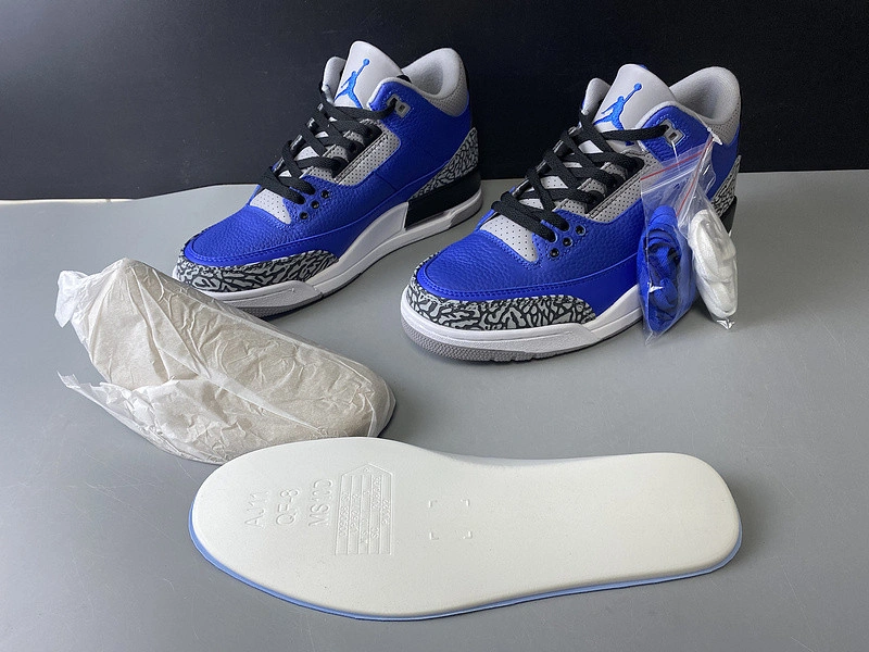 Air Jordan 3 “Varsity Royal”  CT8532-400